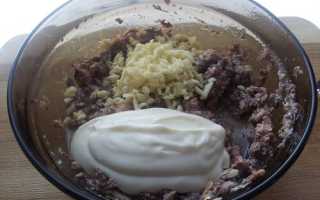 Вкусные закусочные бутерброды с сайрой в духовке и микроволновке