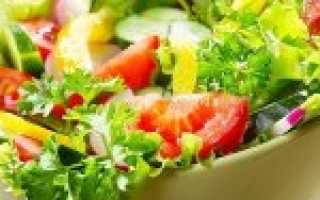 Салат с кальмарами и помидорами – 3 пошаговых рецепта