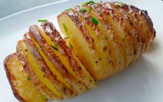 Картошка на шампурах на мангале (картофельный шашлык)